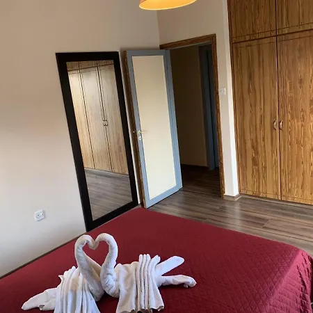 Kika Court 2 Apartament Paralimni